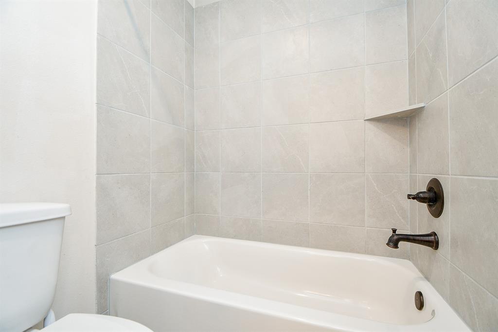 23402 Skylark Falls Trail, Katy, Texas image 26
