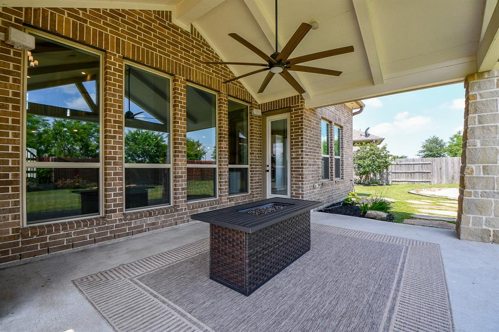 23402 Skylark Falls Trail, Katy, Texas image 12