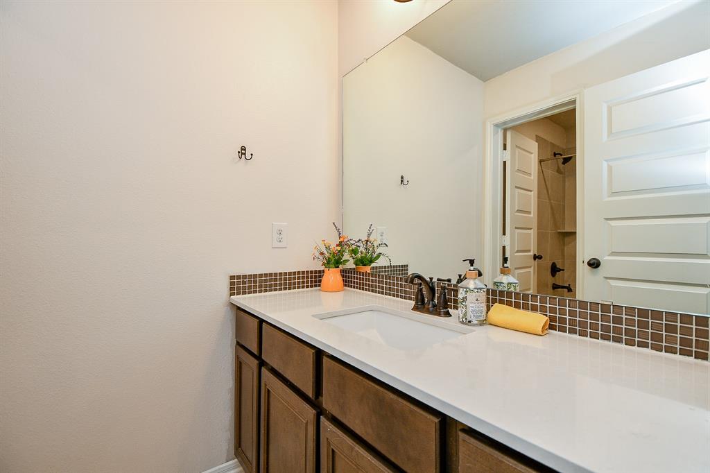 23402 Skylark Falls Trail, Katy, Texas image 25
