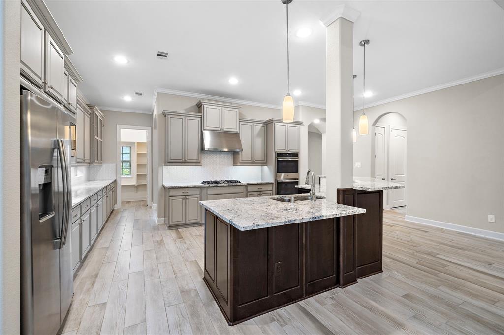 4021 Windsor Chase Drive, Spring, Texas image 7