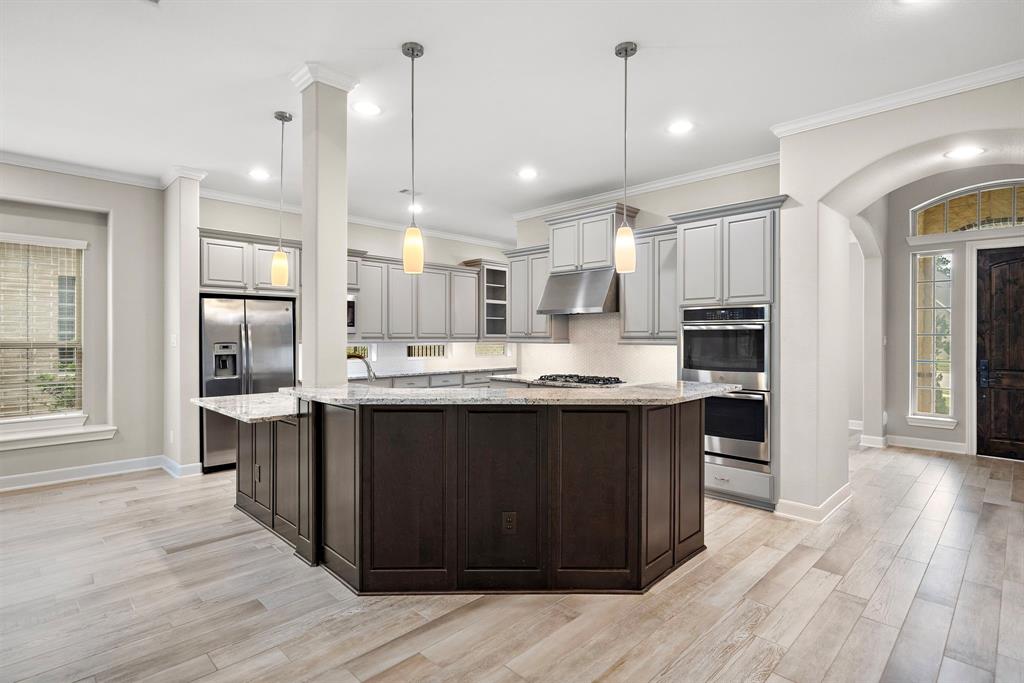 4021 Windsor Chase Drive, Spring, Texas image 10