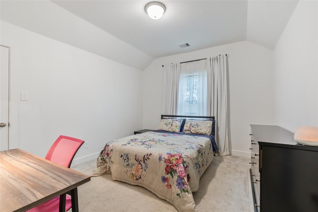 156 Gray Pine Grove Way, Conroe, Texas image 35