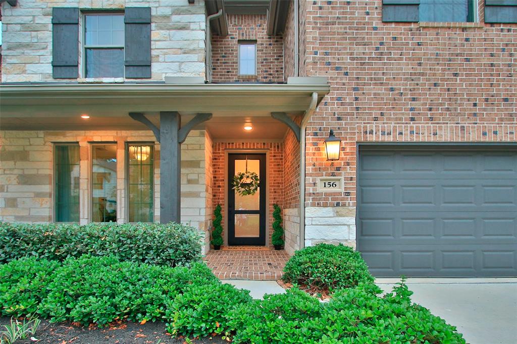 156 Gray Pine Grove Way, Conroe, Texas image 4