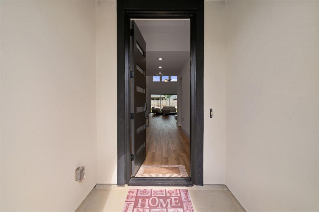 24911 Lily Hall Court, Tomball, Texas image 7