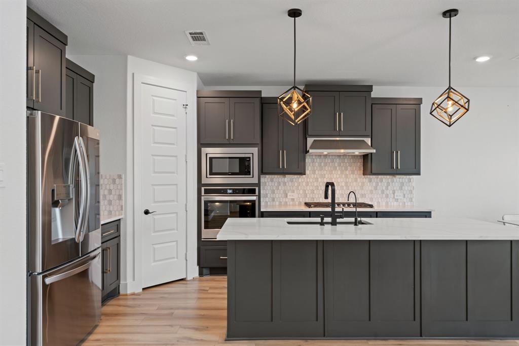 24911 Lily Hall Court, Tomball, Texas image 16