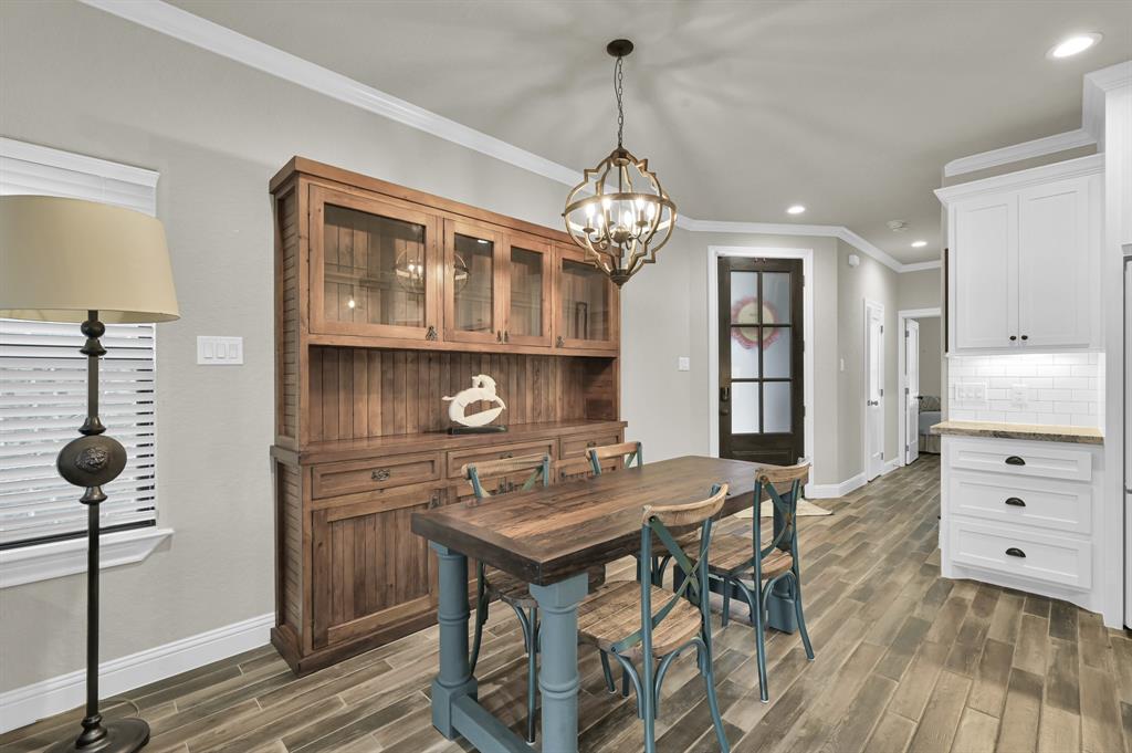 109 Cove Circle
