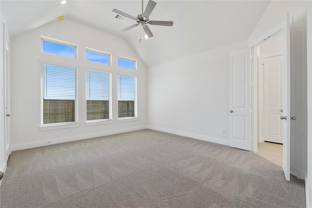 1537 Apache Heights Drive, Dayton, Texas image 12