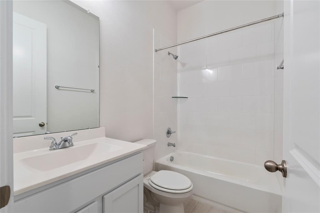 1537 Apache Heights Drive, Dayton, Texas image 19