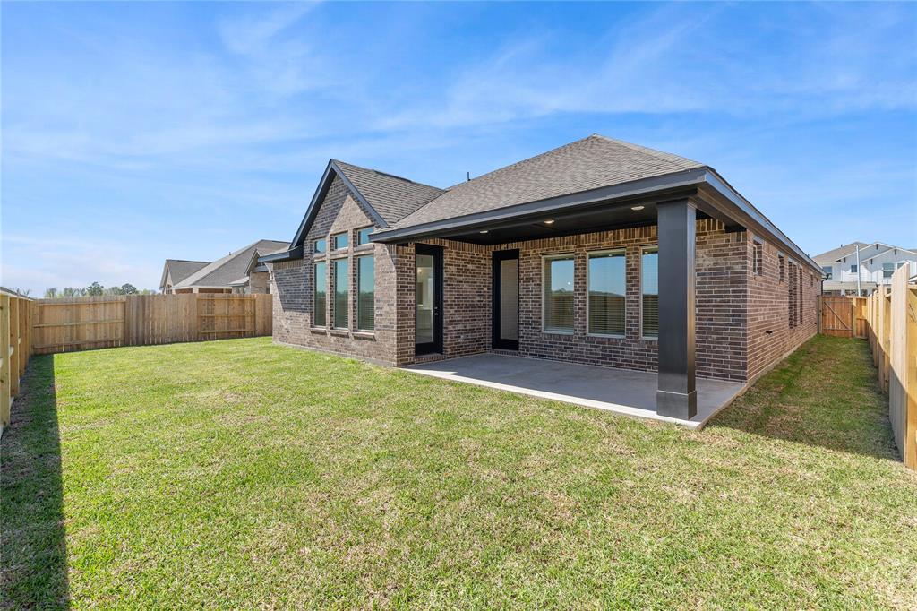 1537 Apache Heights Drive, Dayton, Texas image 25