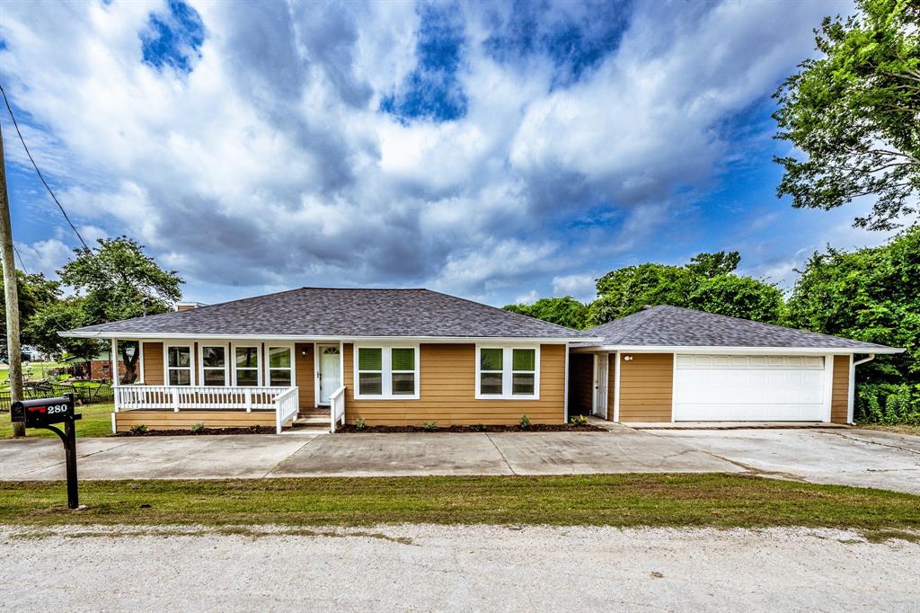 280 Crestmont Street, Point Blank, Texas image 25