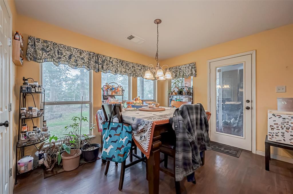 643 County Road 3706a, Splendora, Texas image 11