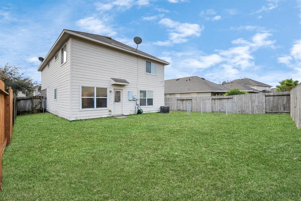 8907 Wildbird Lane, Humble, Texas image 7