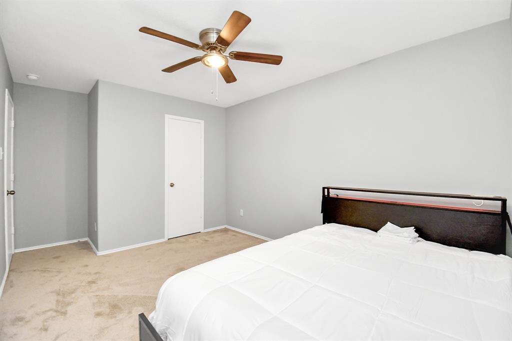 8907 Wildbird Lane, Humble, Texas image 40