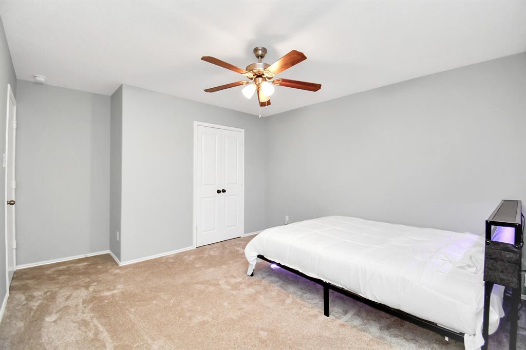 8907 Wildbird Lane, Humble, Texas image 38