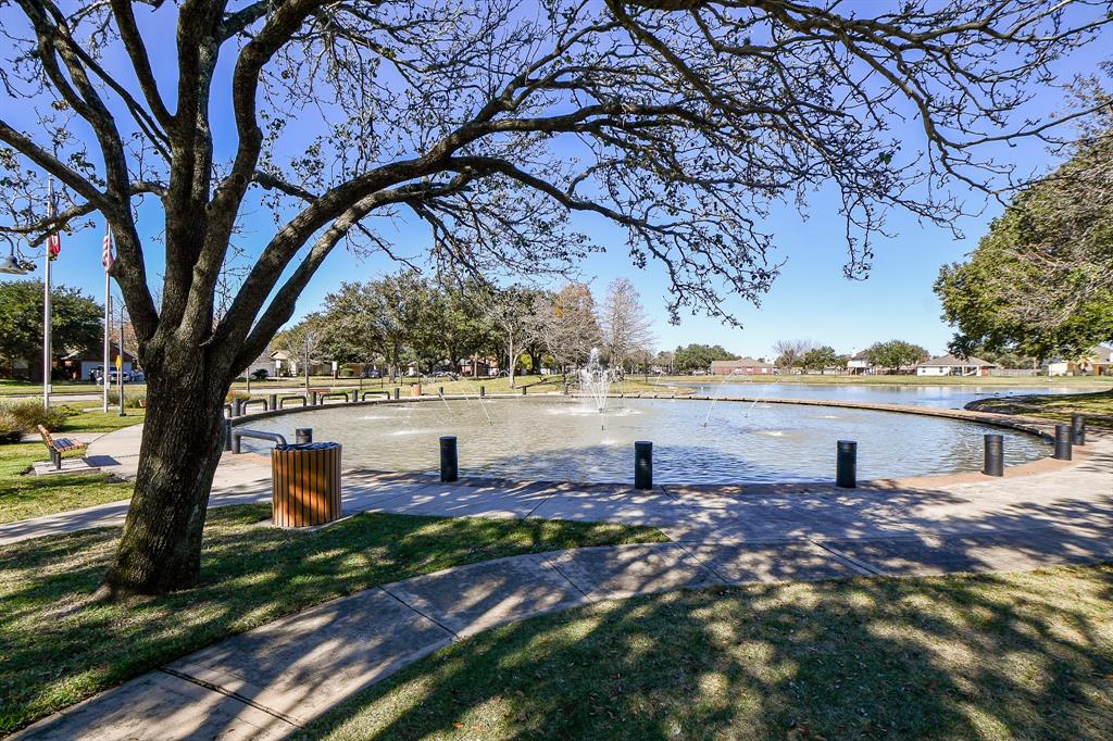 21219 Flat Creek Lane, Katy, Texas image 34