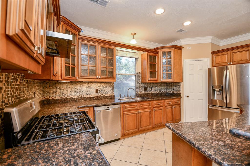 21219 Flat Creek Lane, Katy, Texas image 7