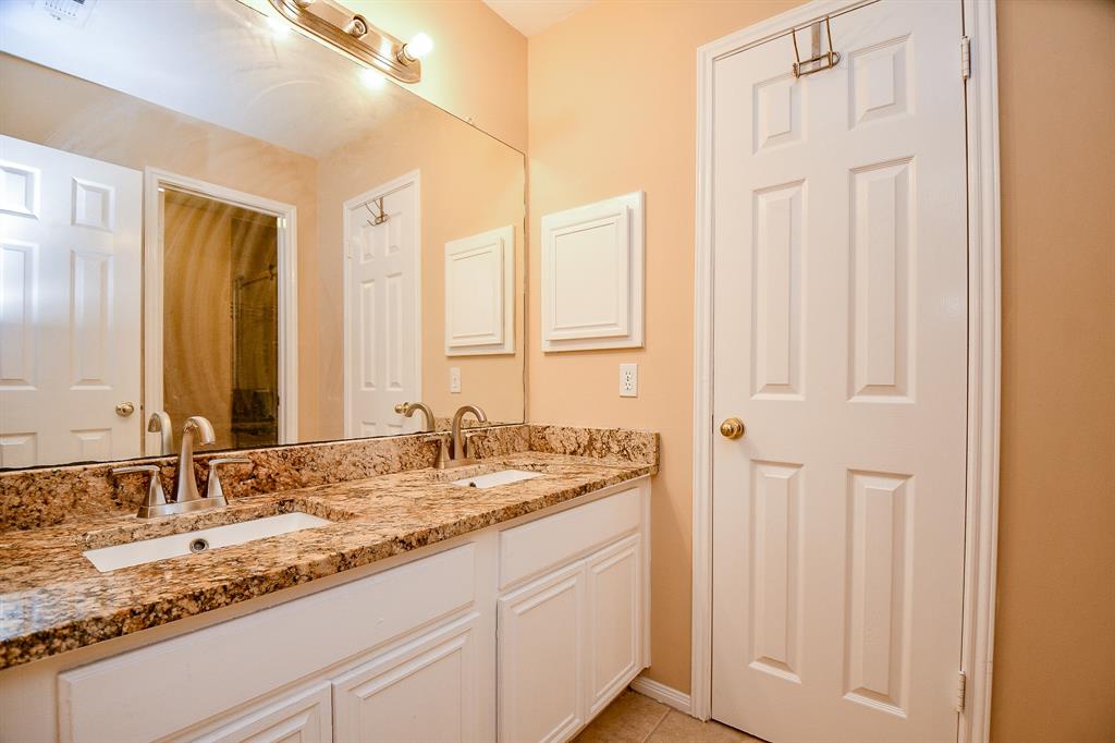 21219 Flat Creek Lane, Katy, Texas image 26