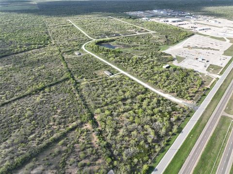 Lot 15 PR Frio Estates Drive Moore TX 78057
