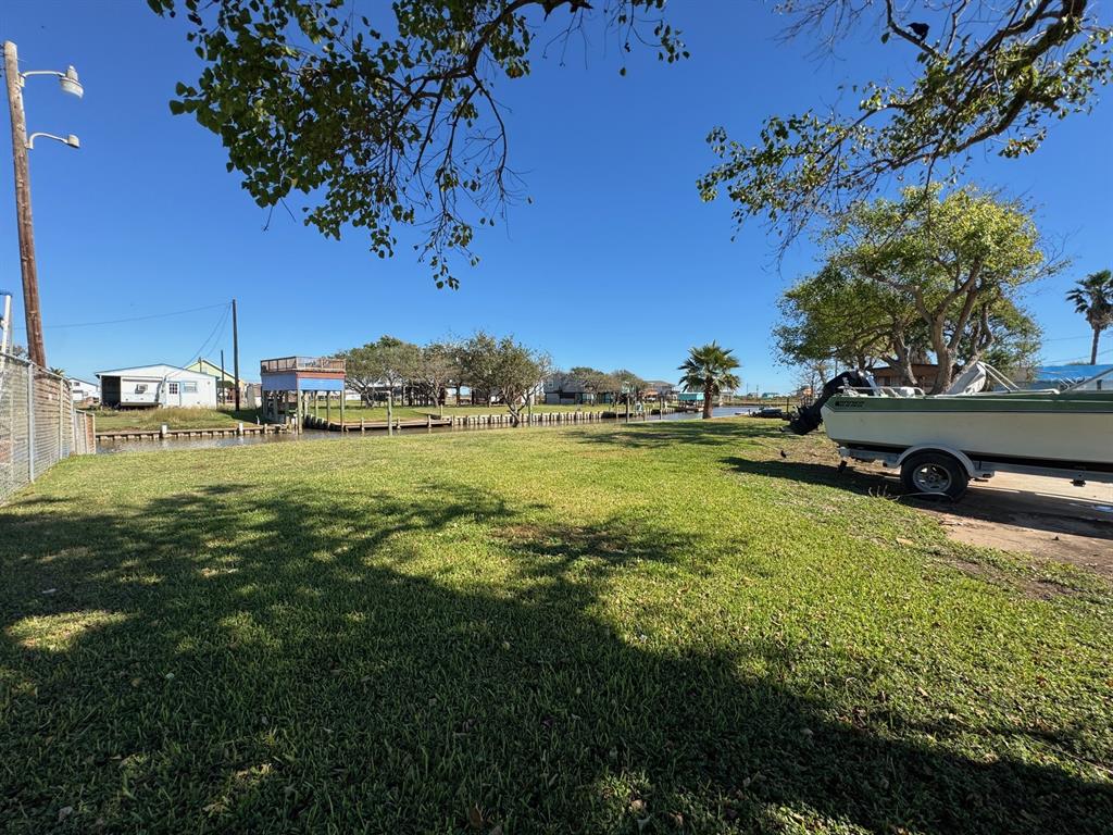 36131 Carancahua Street, Bay City, Texas image 7