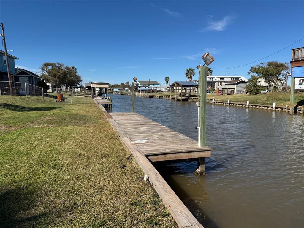 36131 Carancahua Street, Bay City, Texas image 1