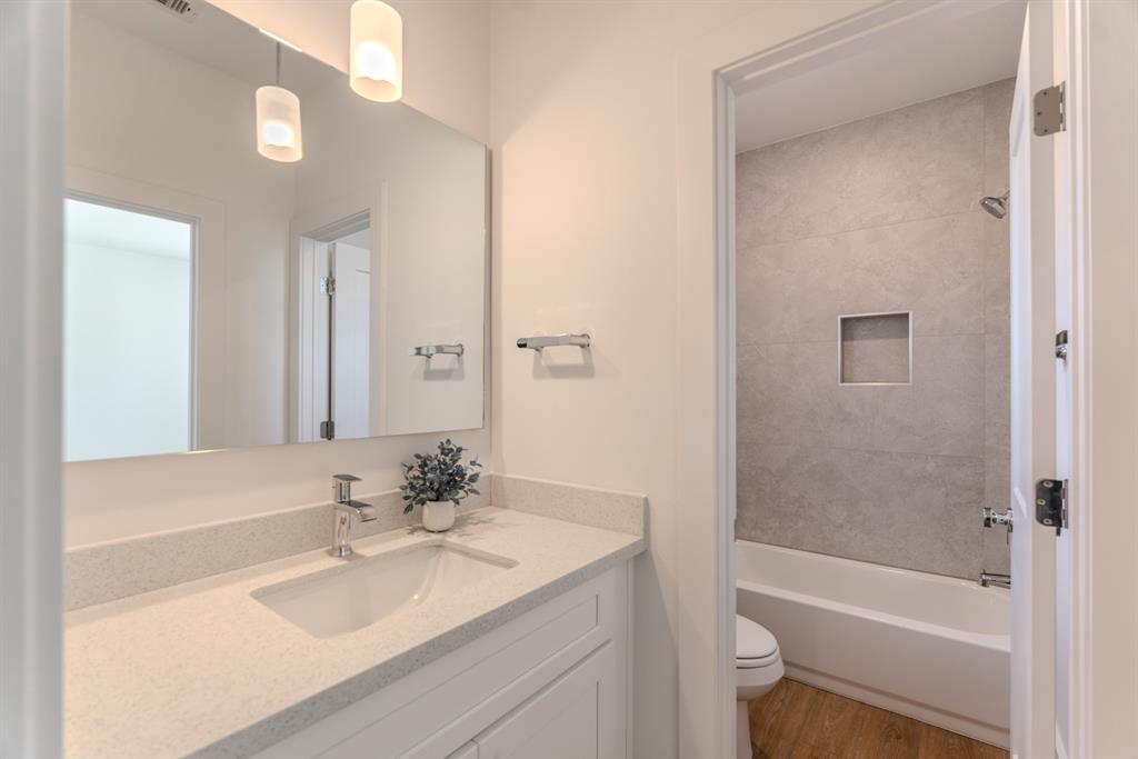 7608 Victory Reserve Streets, Houston, Texas image 38