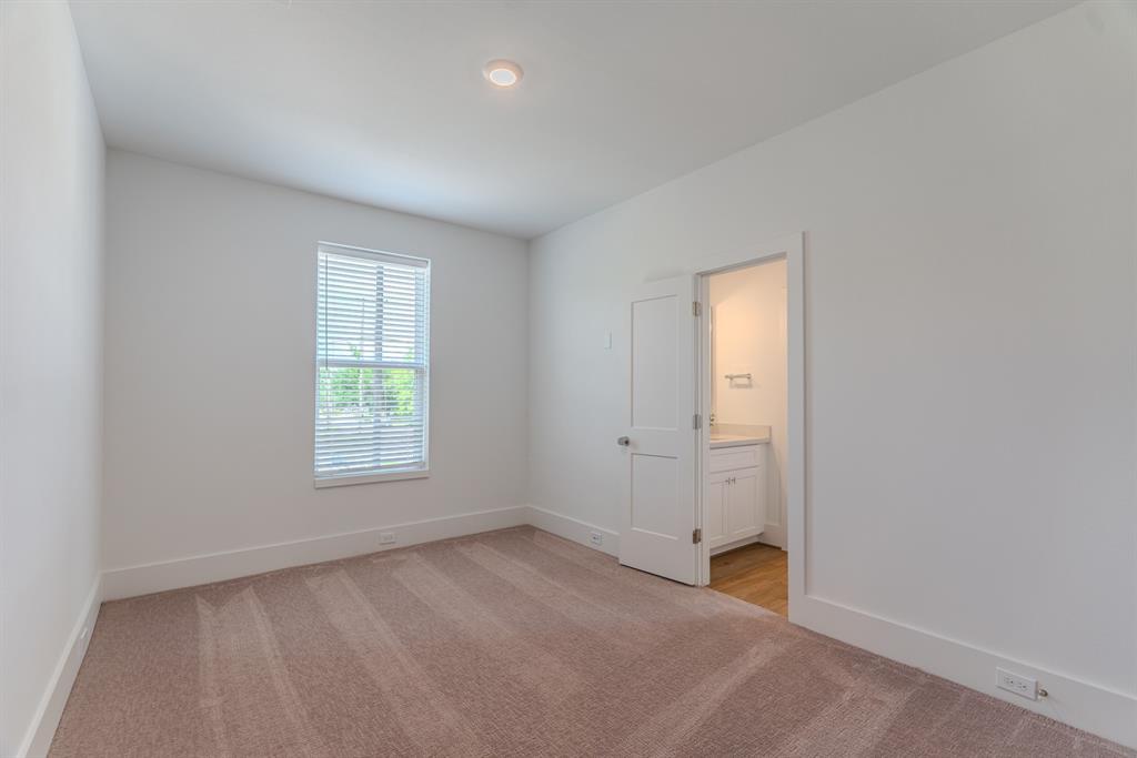 7608 Victory Reserve Streets, Houston, Texas image 36