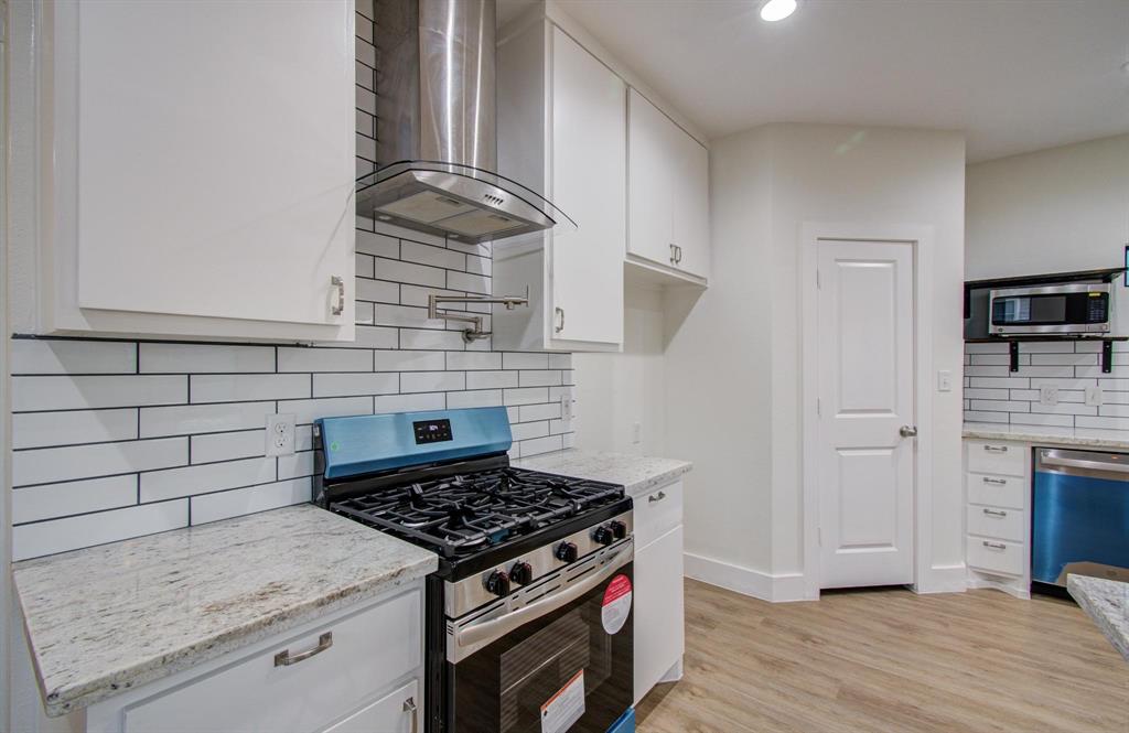 1853 Lombardy Street, Houston, Texas image 8