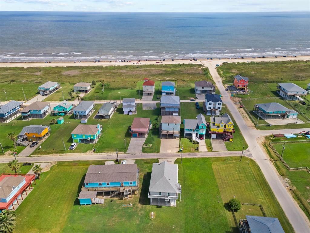 109 Ocean View Drive, Crystal Beach, Texas image 45