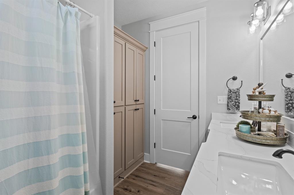 109 Ocean View Drive, Crystal Beach, Texas image 28