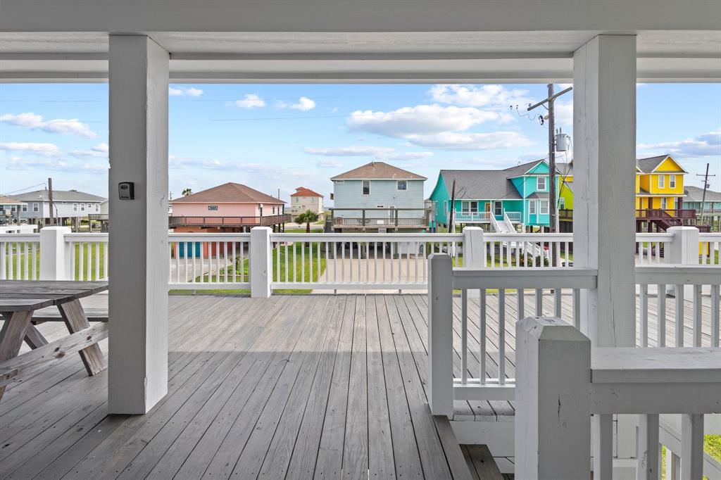109 Ocean View Drive, Crystal Beach, Texas image 33