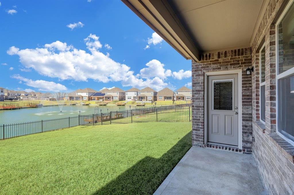 3815 W Alessano Lane, Katy, Texas image 1