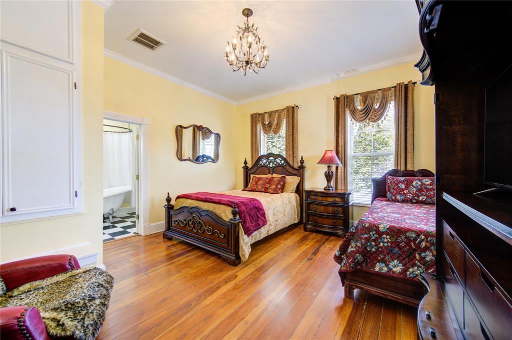 803 S La Salle Street, Navasota, Texas image 18