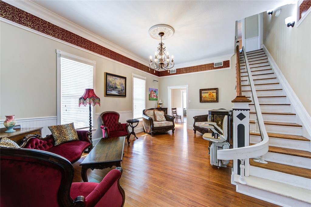 803 S La Salle Street, Navasota, Texas image 10