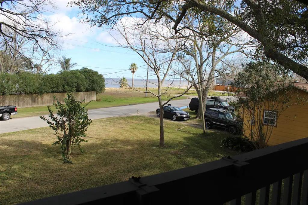 4210 Bayshore Drive, Bacliff, Texas image 3