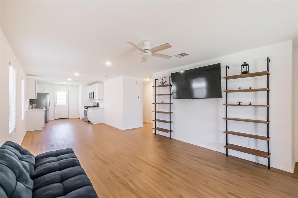 548 Flower Reed Court
