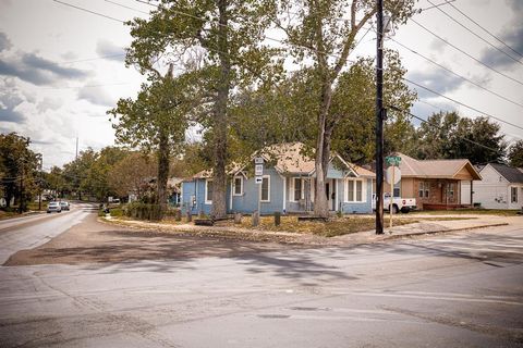 A home in Brenham