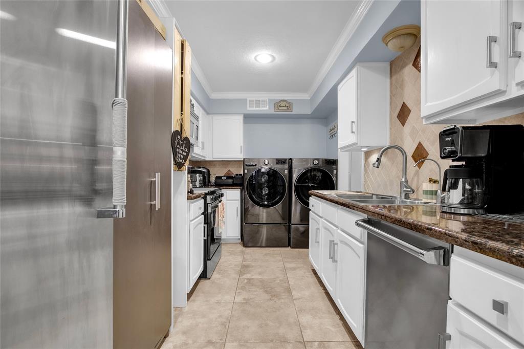 351 N Post Oak Lane #610, Houston, Texas image 8