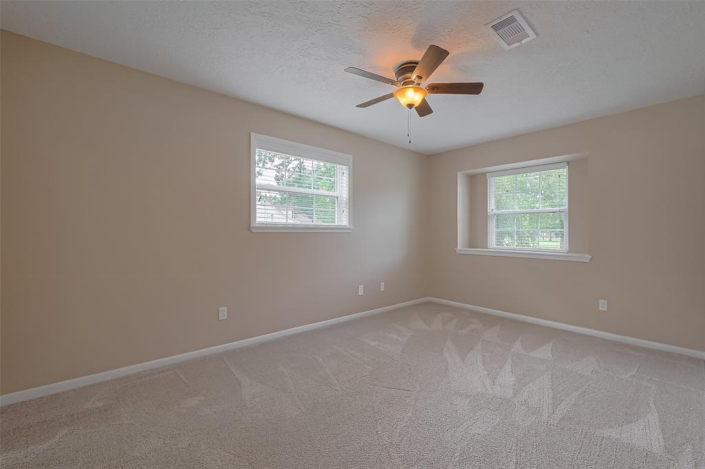 8 Riverwood Lane, Hempstead, Texas image 24
