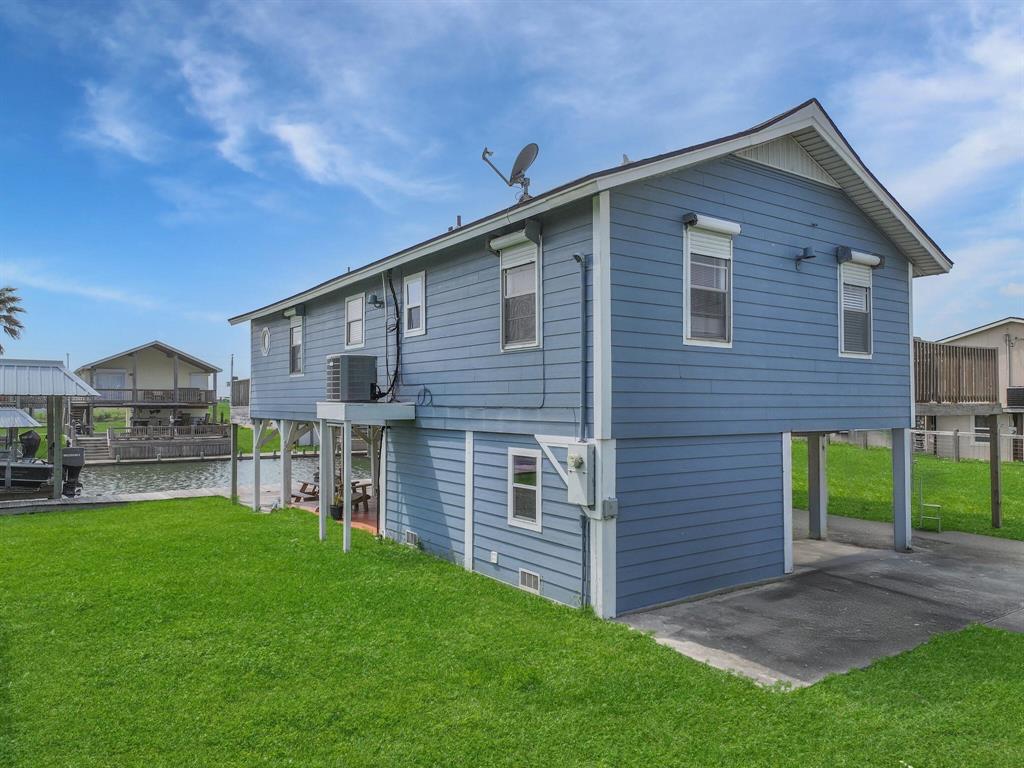 1221 Bay Street, Crystal Beach, Texas image 16