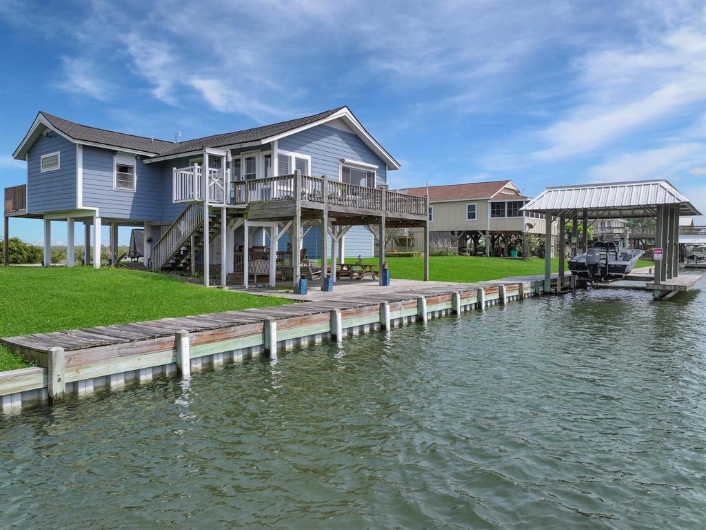1221 Bay Street, Crystal Beach, Texas image 3
