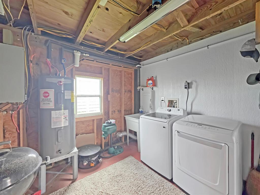 1221 Bay Street, Crystal Beach, Texas image 39