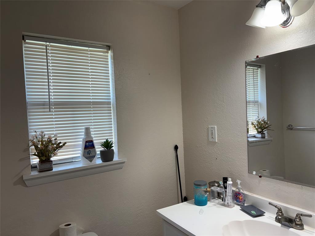 431 Crockett Street, Channelview, Texas image 17