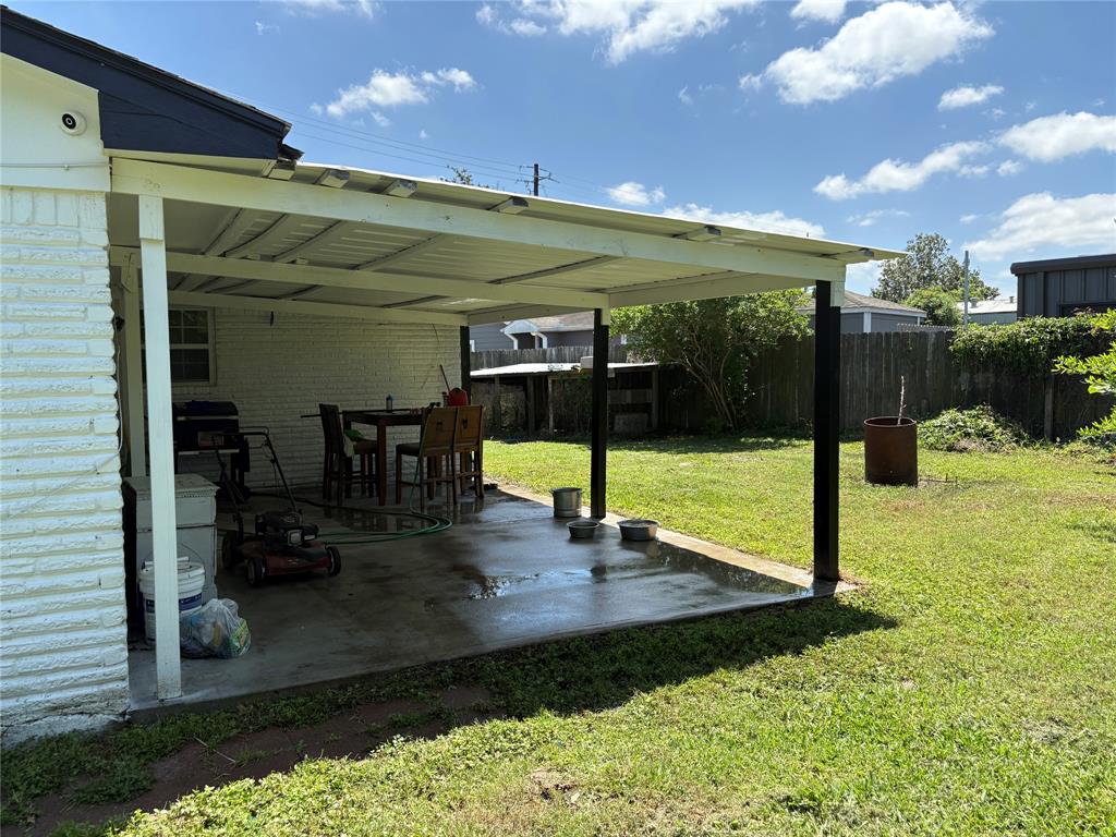 431 Crockett Street, Channelview, Texas image 3