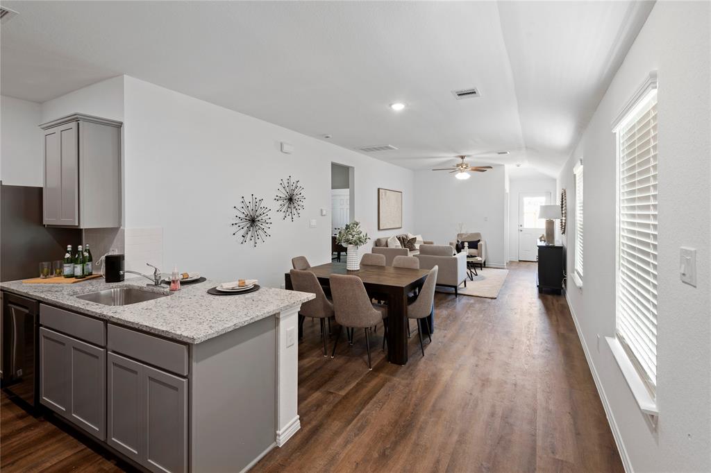 828 Stoney Point Lane, Dayton, Texas image 3