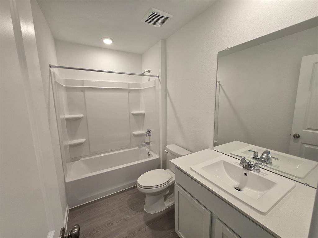 21314 Offida Lane, New Caney, Texas image 8