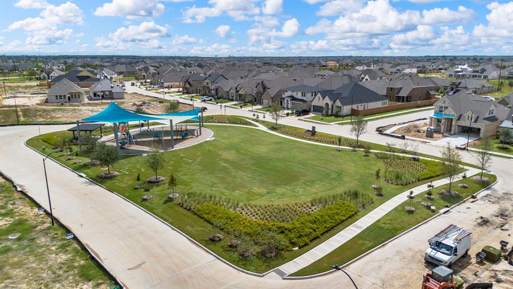 7731 Meadow Mouse Lane, Katy, Texas image 8