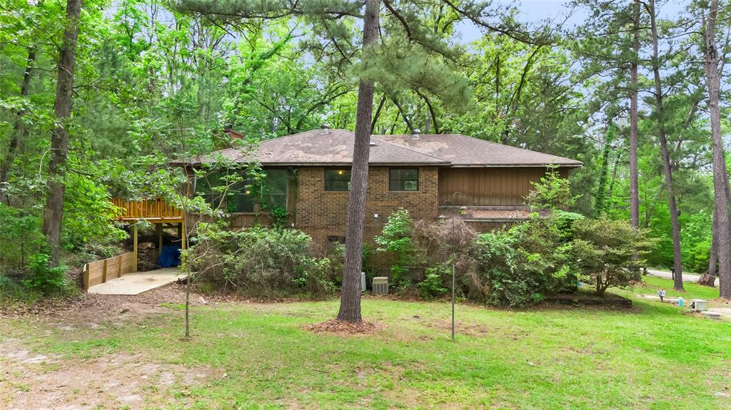 358 Middlecoff Drive, Brookeland, Texas image 24