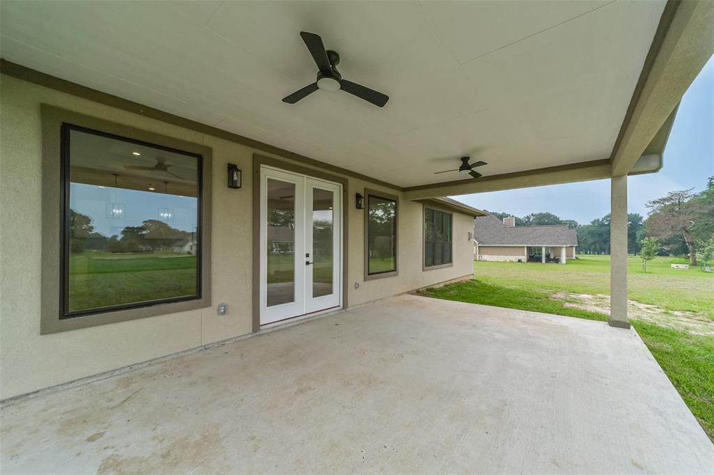 125 Birdie Drive, Hempstead, Texas image 40