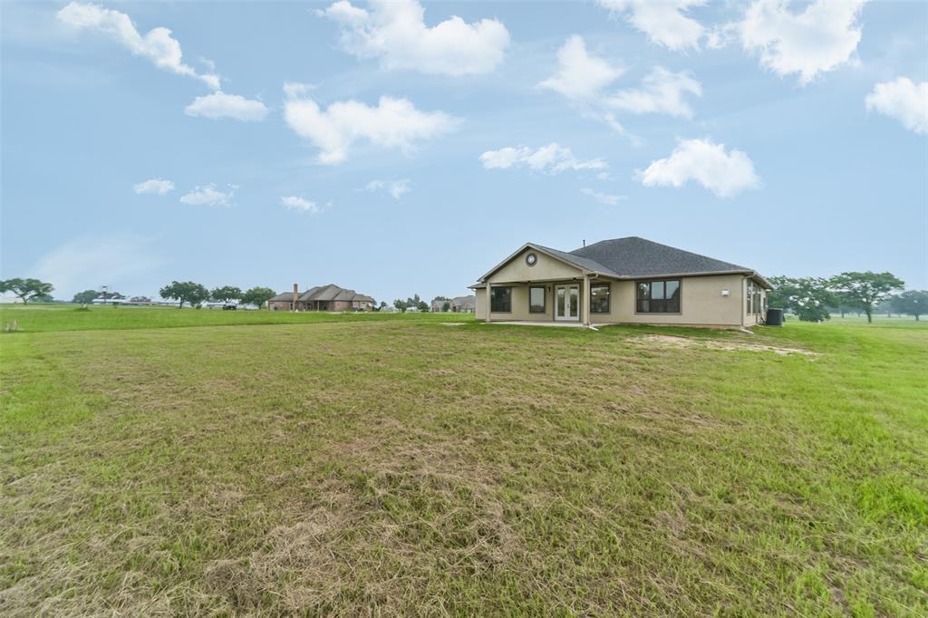 125 Birdie Drive, Hempstead, Texas image 38