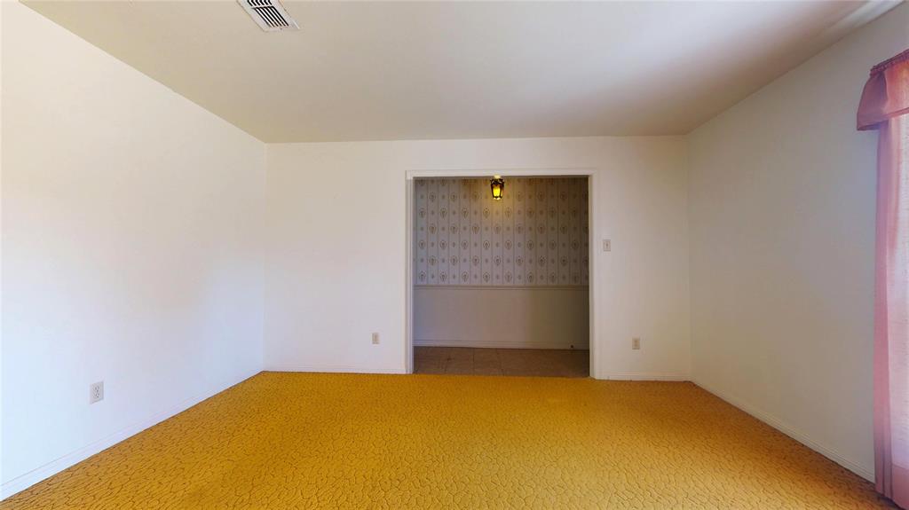 10447 Quiet Hill Road, La Porte, Texas image 8